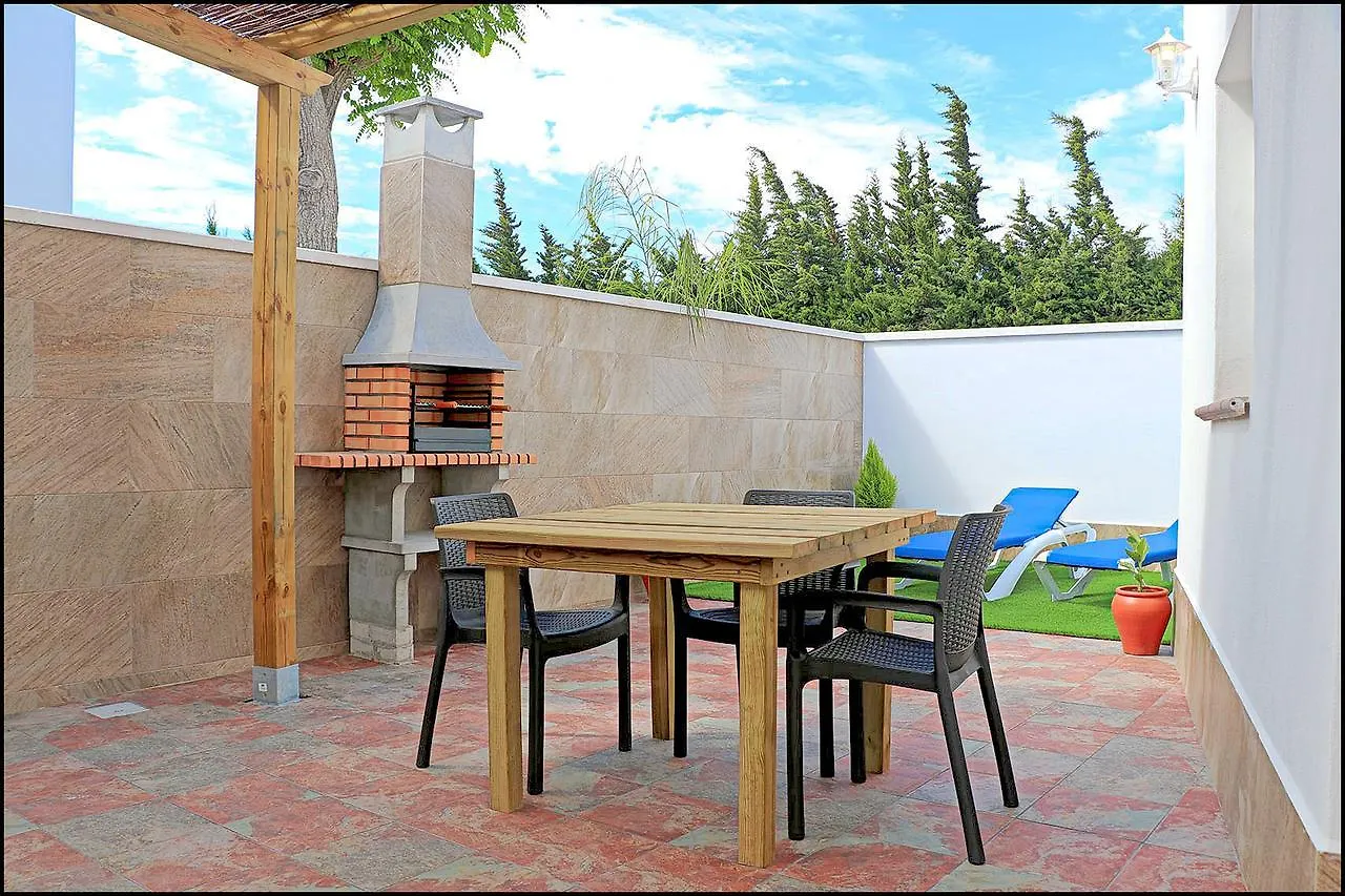 Bungalow La Roa V, con piscina compartida Conil De La Frontera 0*,  Spagna